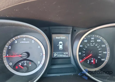 2015 Hyundai Santa Fe Sport 2.4L from USA, damaged, VIN 5XYZTDLB0FG277236